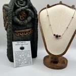Collana Su Coccu con Ossidiana da 10mm e corallo