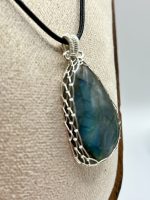Ciondolo di Labradorite fatto a mano - immagine 3