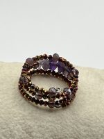 Anello con filo di memoria regolabile con Ametista - immagine 2