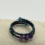 Anello con filo di memoria regolabile con Ametista