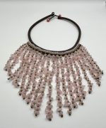 Collana Macramè Lavorata interamente a mano con quarzo rosa