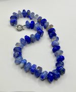 Collana realizzata con splendide pietre di agata viola - immagine 3