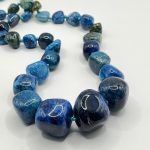 Collana in Agata Azzurra Naturale – pezzo unico con geodi e cristalli interni