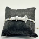 Braccialetto in Macramè Regolabile con Howlite Naturale – Pietra di Calma ed Equilibrio