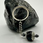 Portachiavi Su Coccu con Ossidiana e sfere di Ematite 🖤✨