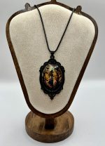 Collana con cordino nero e ciondolo Strega 🌙✨ - immagine 2