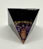 Piramide in resina 5x5 con Shungite, Ametista, rame, oro e Quarzo Ialino 🖤💜✨ – Protezione da elettrosmog - immagine 4