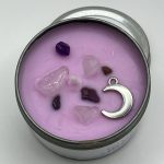 Candela profumata alla Lavanda e Camomilla con Ametista e ciondolo Luna 🌙 – Pace & Attrazione