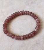 Bracciale elastico con pietre di Quarzo Fragola – Dolcezza & Energia del Cuore 💕