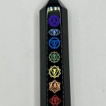 Punta di Onice Nera con Simboli dei 7 Chakra – Energia, Protezione e Armonia