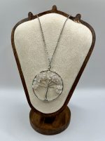 Collana con Ciondolo Albero della Vita in Quarzo Rosa – Amore e Armonia 🌸