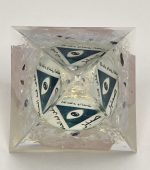 Piramide in Resina con Opale e Occhio – Protezione, Intuizione e Armonia Energetica 👁️✨ - immagine 2