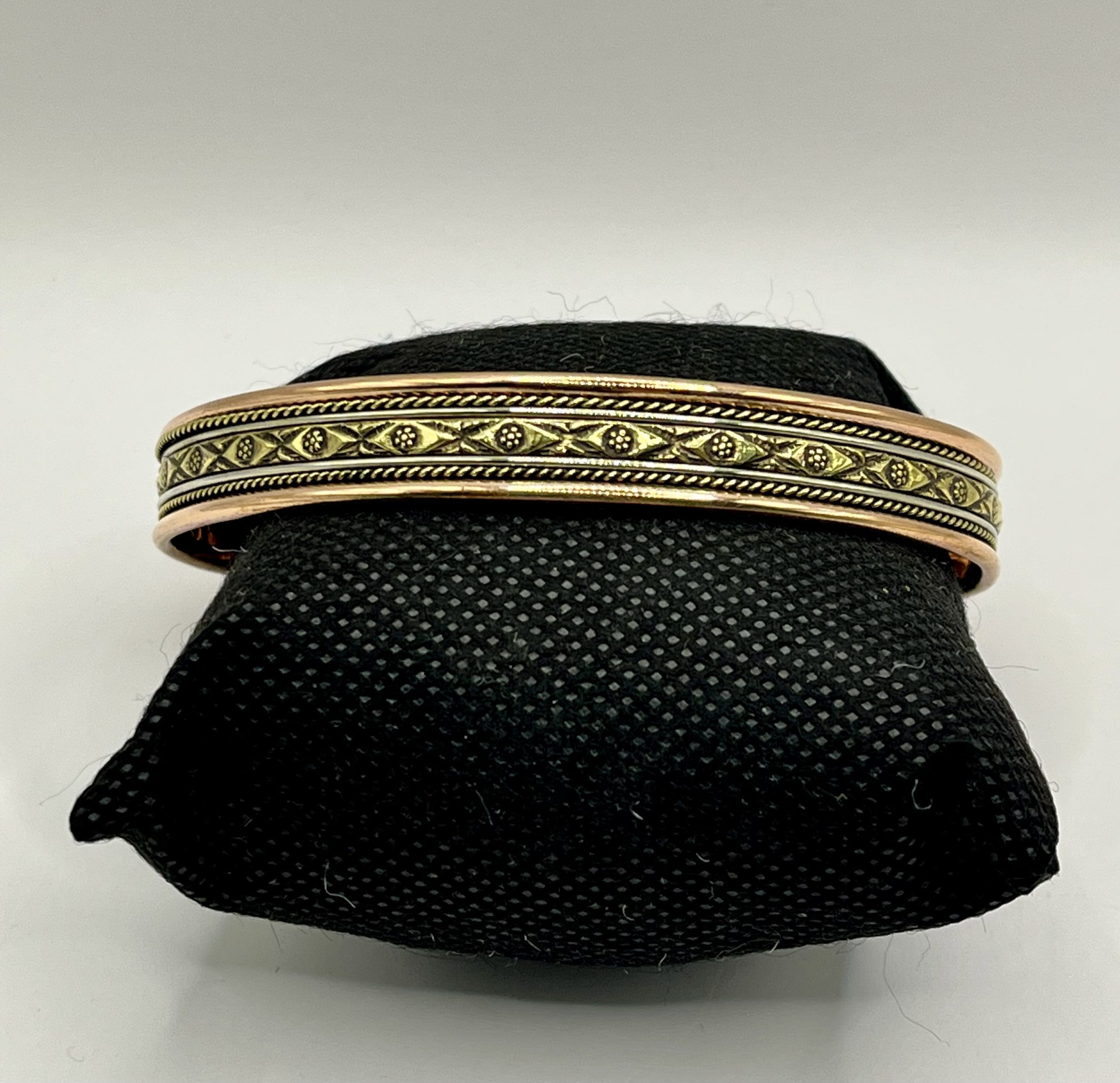 img_1177 Bracciale in Rame – Energia Vitale, Equilibrio e Protezione Naturale🧡 - immagine 1