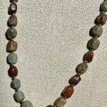 Collana in Agalmatolite – Armonia, Saggezza e Calma Interiore