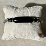 Bracciale Uomo in Acciaio e Onice Nera – Protezione, Forza ed Eleganza