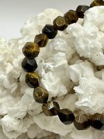 Bracciale Elastico Occhio di Tigre 8 mm – Forza, Coraggio e Protezione