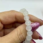 Bracciale Elastico in Quarzo Ialino 8 mm – Purezza, Energia e Chiarezza Mentale
🤍