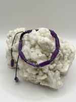Bracciale Macramè Regolabile con Agata Viola e Matite – Armonia, Protezione e Stile Artigianale💜 - immagine 2