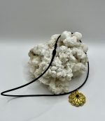 Collana con Ciondolo in Filigrana Sarda Dorata e Ossidiana – Tradizione e Protezione - immagine 3