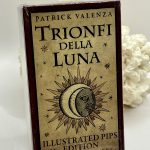 Trionfi della Luna – Tarocchi Illustrati per Divinazione e Fortuna