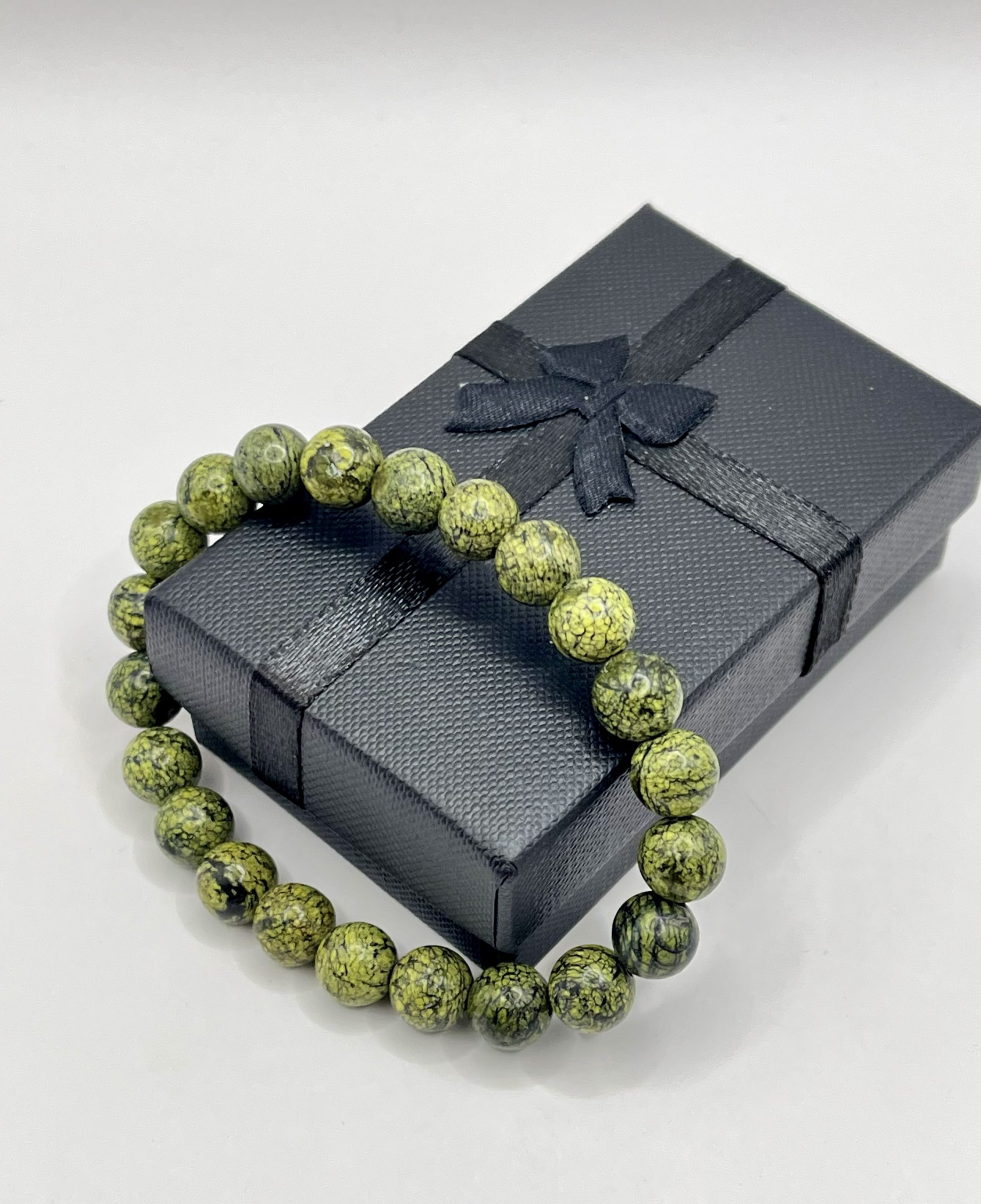 img_1645 🐍 Bracciale in Serpentina – Energia Protettiva e Armonia Interiore - immagine 1